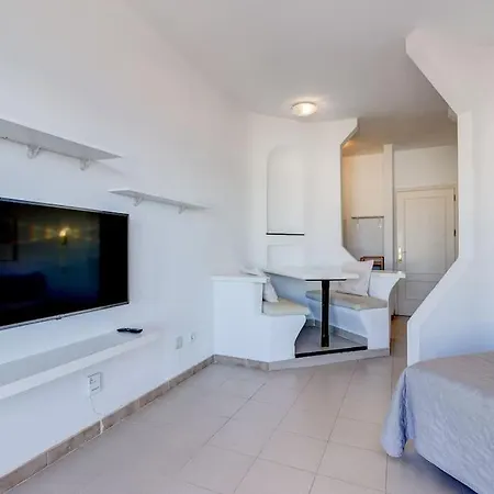Bonito Estudio Playa Paraiso Con Vista Al Mar By Paramount Holidays Appartamento *